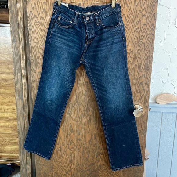 Abercrombie & Fitch Dark Wash Denim Jeans 31x32‎ - Picture 1 of 7